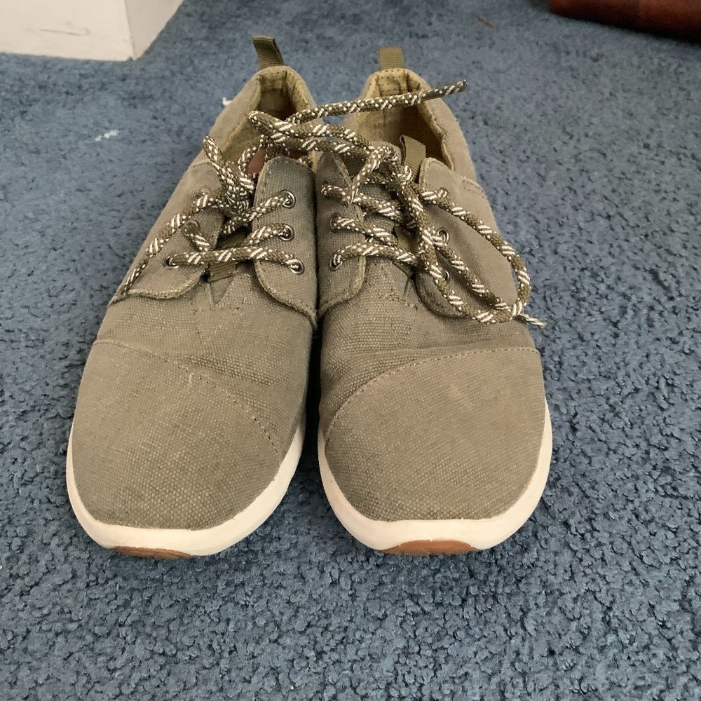 Toms Sneakers